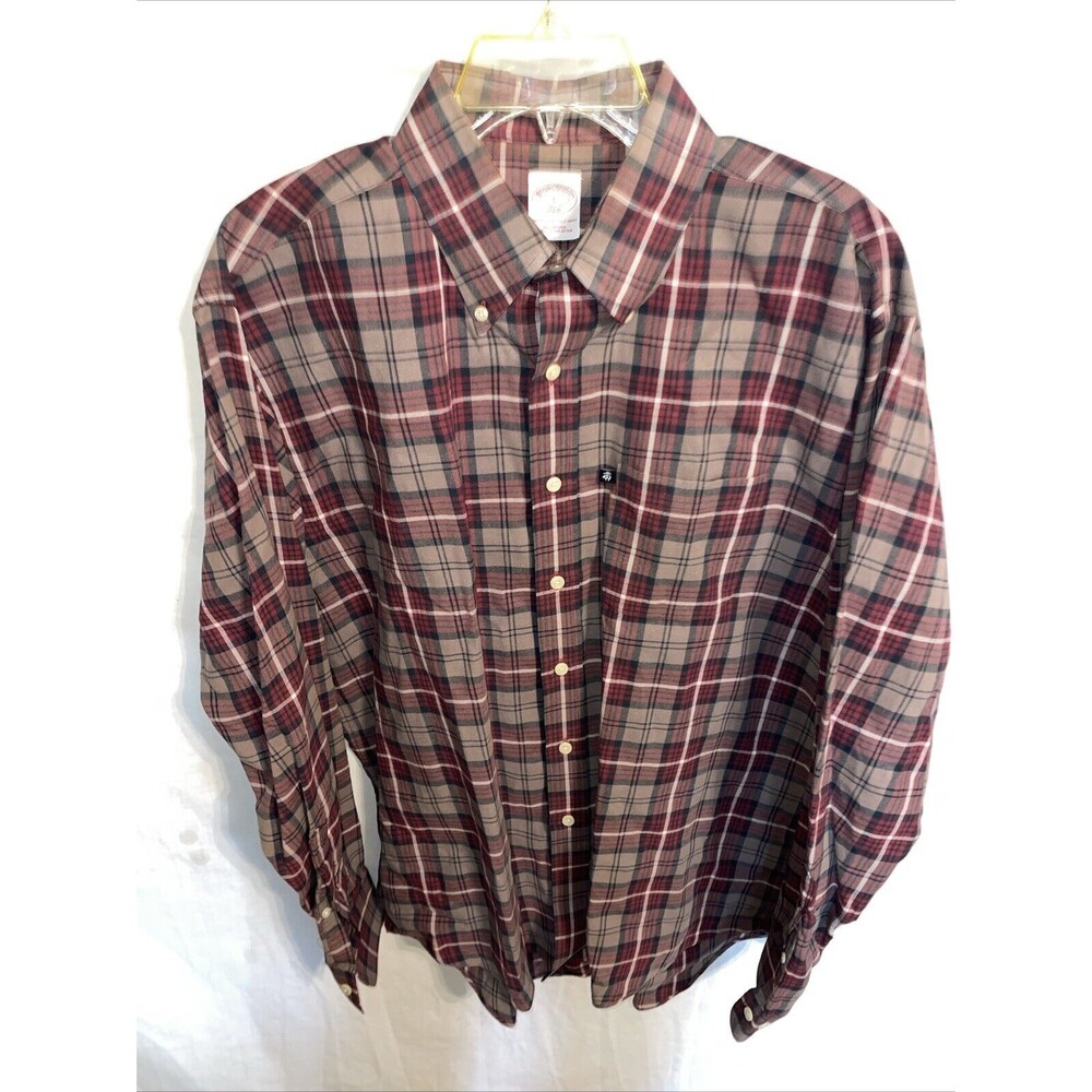 Brooks Brothers 346 Men’s Dress Shirt Size Large Burgundy Plaid Business Formal